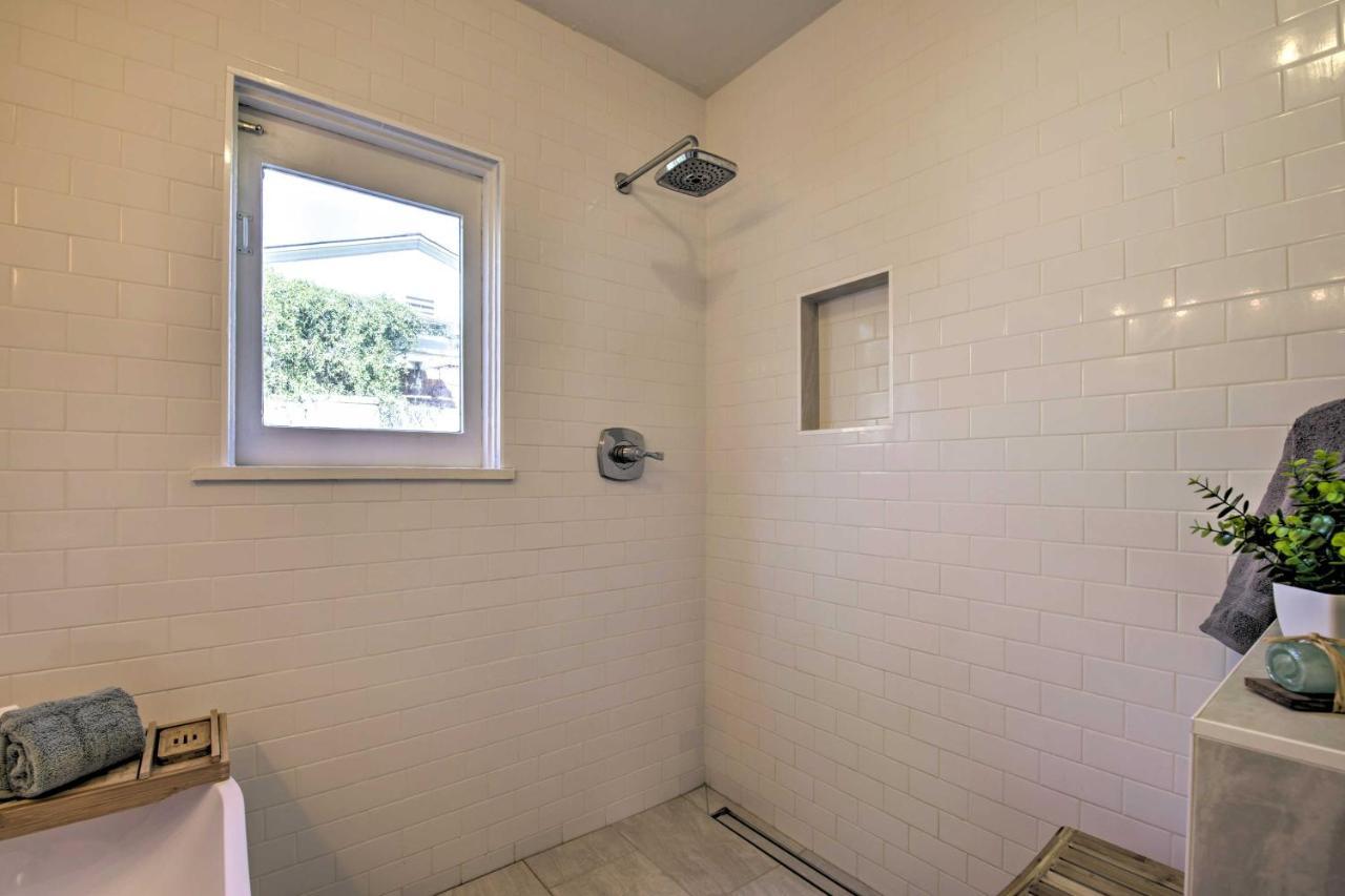 Central Phoenix Cottage With Private Yard! 외부 사진